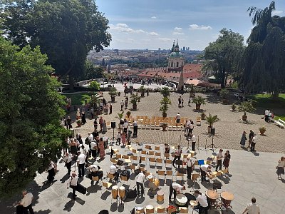 Včerejší "neklid"v Rajské zahradě......*