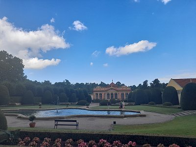 Kus krásy Cerninske zahrady.....