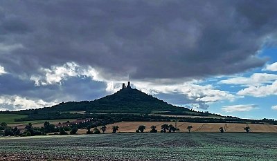 Odpolední nebe nad Házmburkem *