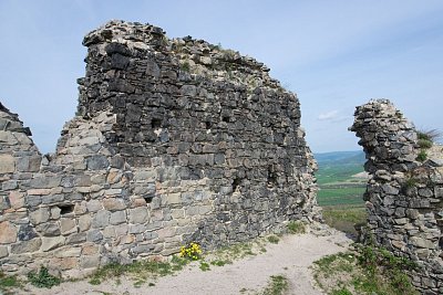 24 Zbytky hradu Oltářík