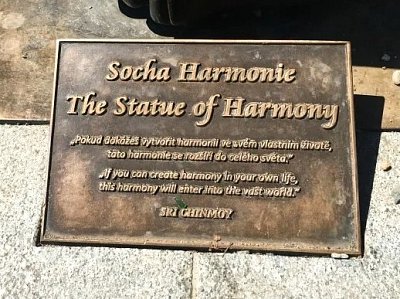 30-socha-harmonie-detail-desky.jpg