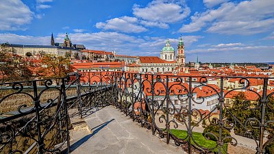 Velikonoční pozdrav z Vrtbovské zahrady