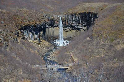 9-np-skaftafell-vodopad-svartifoss.jpg