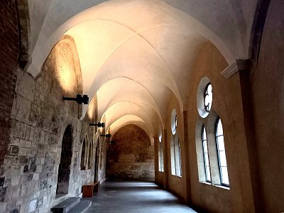 V chodbách Anežského kláštera