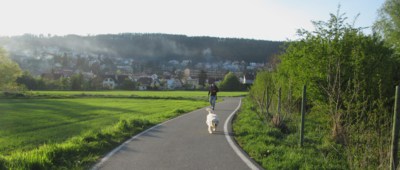 Čarodějnice, no a co, na procházku se jde