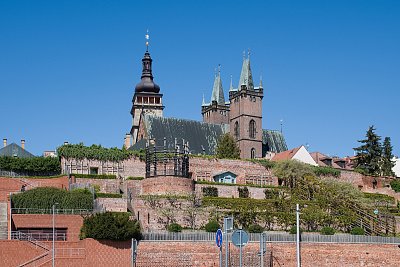 Jaro na Jižních terasách starého města