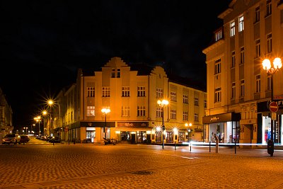 Večer ve městě