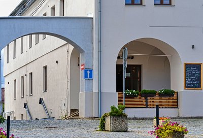 V Klimkovicích na náměstí