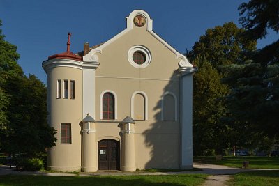 Evangelický kostel*