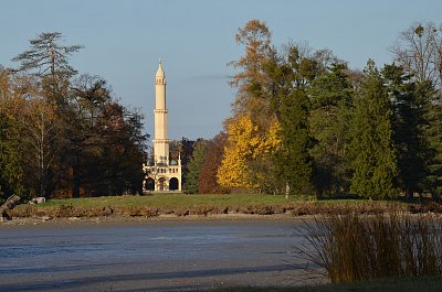 Minaret podzimní