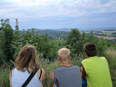 .....koukání na Trosky