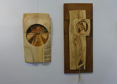 Dřevo z rukou umělce