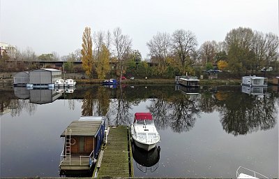 V Holešovickém přístavu