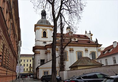 Kostel Nejsvětější Trojice *