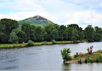 Radobýl, pohled z Lovosic