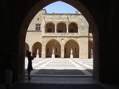 Vstupní brána do Velmistrovského paláce, Rhodos.