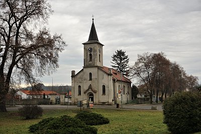Kostel v Přerově nad Labem
