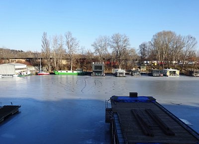 V Holešovickém přístavu