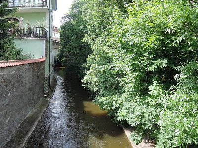 Čertovka - bohužel už po ní léta nejezdí kanoisti  a kajakáři