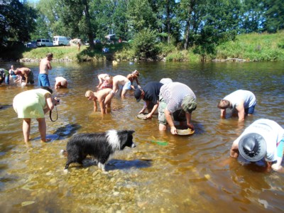Rýžování zlata na Otavě