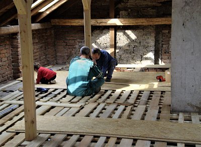 Malá pomocnice , aneb ...*