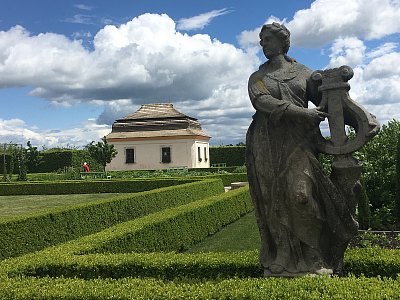 Zahradní domek zalitý sluncem - za hospitálem Kuks