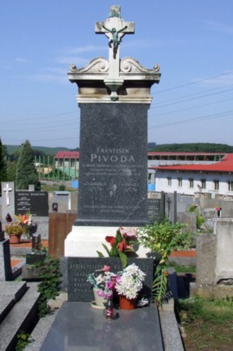 Hrob Františka Pivody