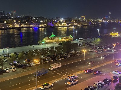 Dnešní večerní Dubaj*