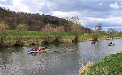 Veselá řeka v Jilešovicích