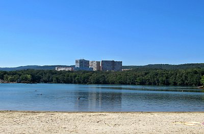 Kamencové jezero v modré*