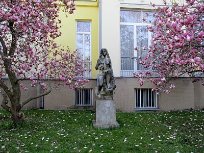 Socha Žena v lázni*