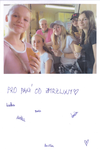 Nesoutěžní snímek- Věrní zákazníci