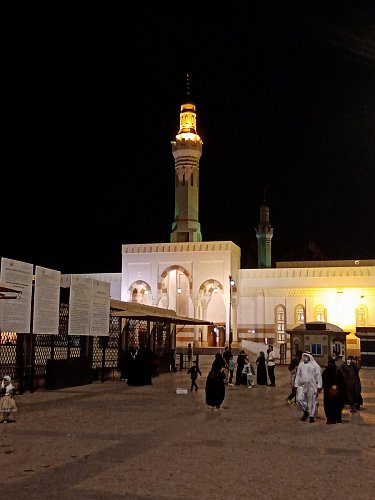 Mešita u hrobu 70 mučedníků z bitvy na hoře Uhud (Medina)
