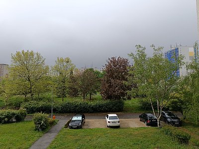 Déšť přichází od Prahy