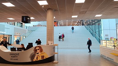 Račte vstoupit a něco si koupit *