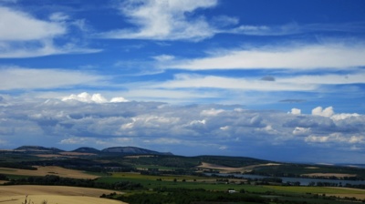 Zemský ráj to napohled ...