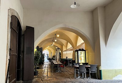 Podloubí v Havelské ulici