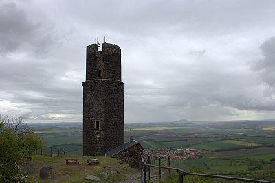 Přední věž