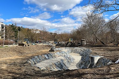 Budování biotopu v Braníku *