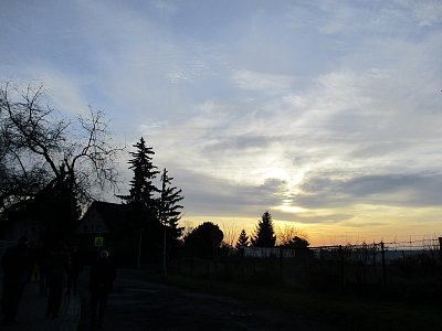 Svítání v Praze nad Libní*