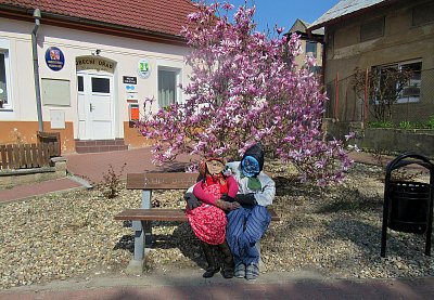 Mamko, sedí se ti dobře? *