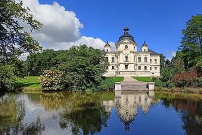 Zámek Kravaře *