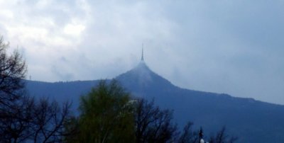 Když se to kolem Ještědu mračí