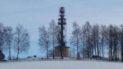 Pod rozhlednou Nisanka