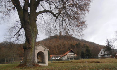 Kaplička pod Bezdězem