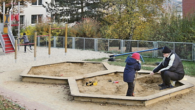 Když si děda hraje, nezlobí