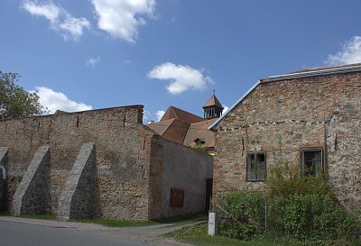 Předklášteří