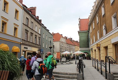 Začíná pršet