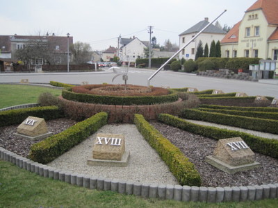 Sluneční hodiny/obec Píšť