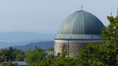 Svatohostýnská bazilika z pohledu hostýnské rozhledny